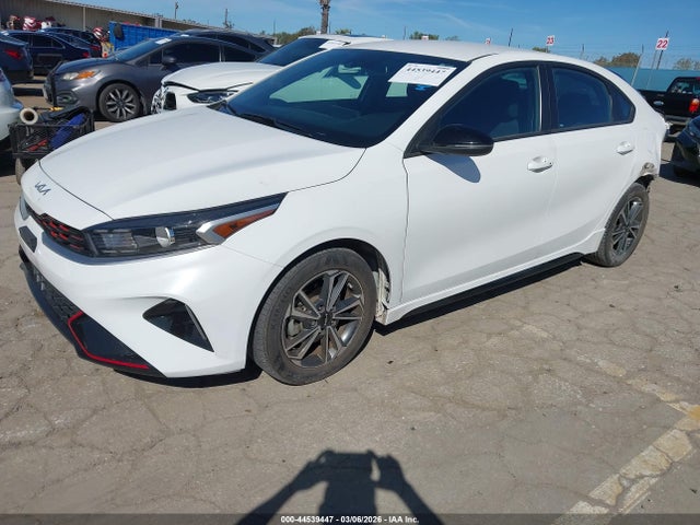 Продажа на аукционе авто 2023 Kia Forte Gt-line, vin: 3KPF54AD0PE656706, номер лота: 44539447