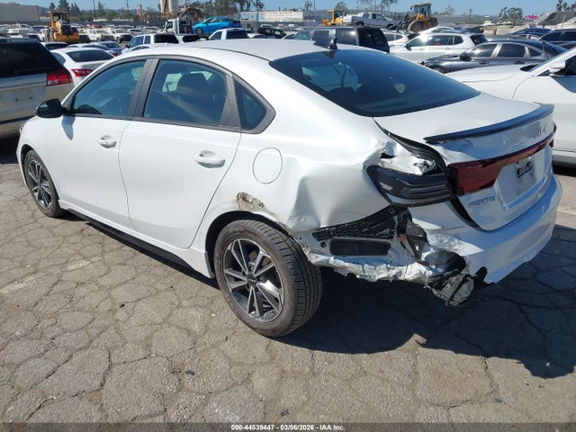 Продажа на аукционе авто 2023 Kia Forte Gt-line, vin: 3KPF54AD0PE656706, номер лота: 44539447