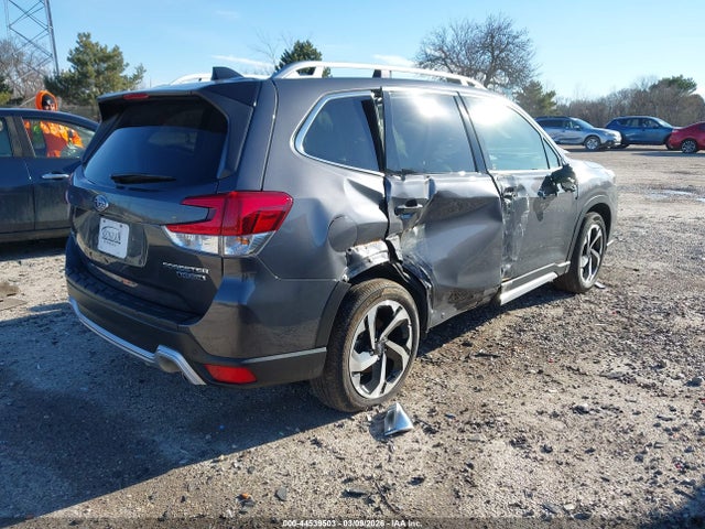 2024 SUBARU FORESTER JF2SKAMC6RH508969 Photo 3