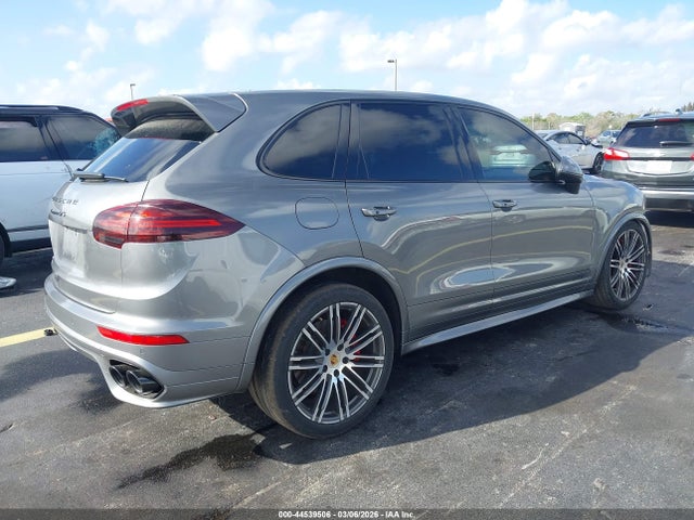2016 PORSCHE CAYENNE WP1AD2A23GLA72337 Photo 3
