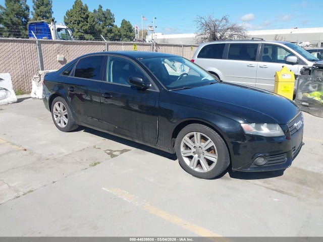 2011 AUDI A4 WAUAFAFL6BN015602 Photo 0