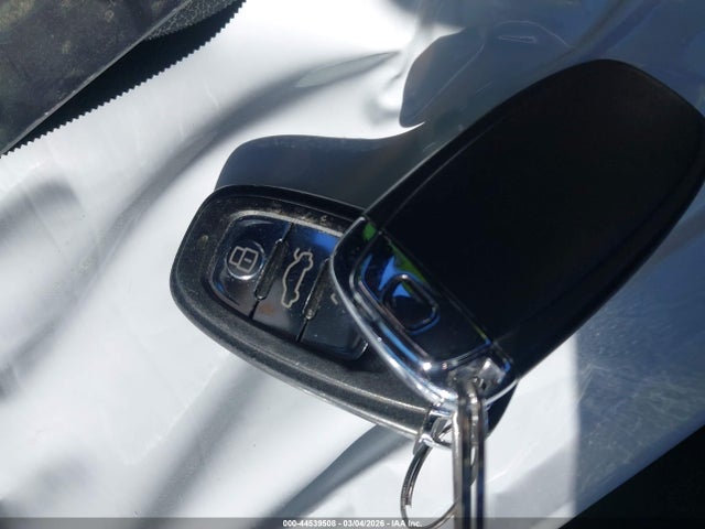 2011 AUDI A4 WAUAFAFL6BN015602 Photo 10