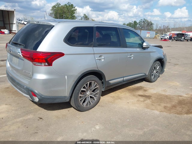 Продаж на аукціоні авто 2018 Mitsubishi Outlander Se, vin: JA4AD3A35JJ002108, номер лоту: 44539535