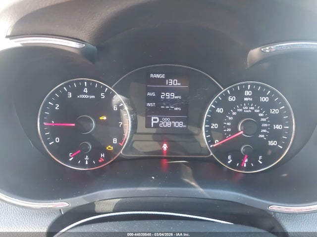KNAFX4A65G5597561 KIA FORTE LX