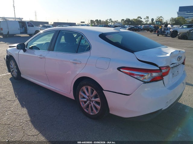 4T1B11HK8KU243600 Toyota CAMRY LE