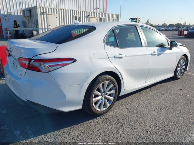 4T1B11HK8KU243600 Toyota CAMRY LE