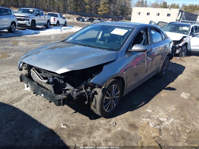 3KPF24AD8RE779990 KIA Forte Lxs