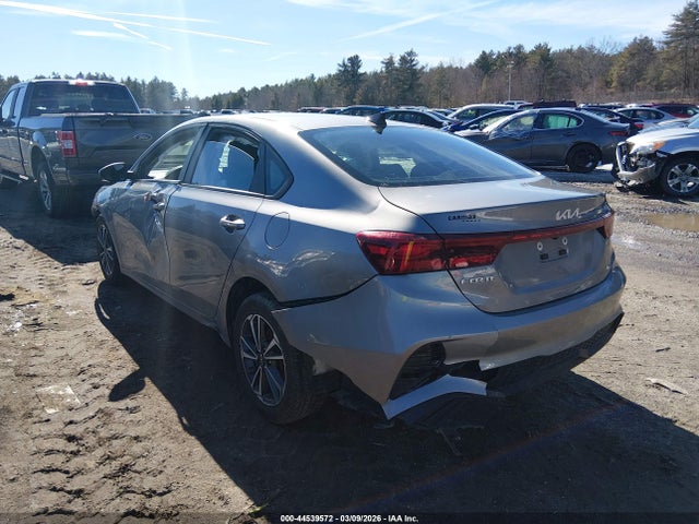 3KPF24AD8RE779990 KIA Forte Lxs