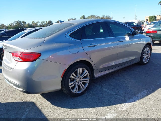 2015 Chrysler 200 Limited მანქანა იყიდება აუქციონზე, vin: 1C3CCCABXFN642621, აუქციონის ნომერი: 44539581