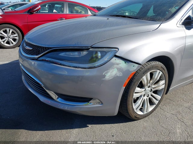 2015 Chrysler 200 Limited მანქანა იყიდება აუქციონზე, vin: 1C3CCCABXFN642621, აუქციონის ნომერი: 44539581