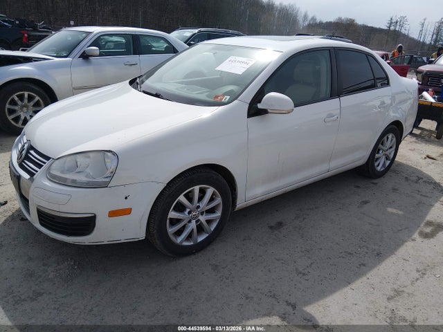 44539594 :رقم المزاد ، 3VWRZ7AJ6AM095883 vin ، 2010 Volkswagen Jetta Limited Edition مزاد بيع