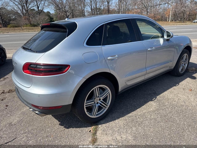 2015 PORSCHE MACAN WP1AB2A59FLB54832 Photo 3