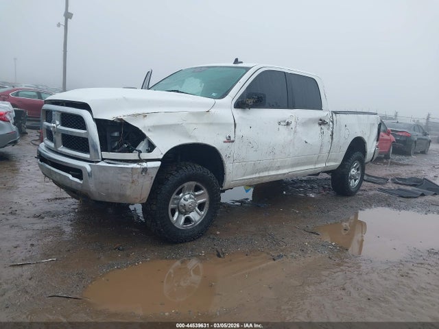 44539631 :رقم المزاد ، 3C6UR5DLXJG314106 vin ، 2018 Ram 2500 Slt  4x4 6'4 Box مزاد بيع