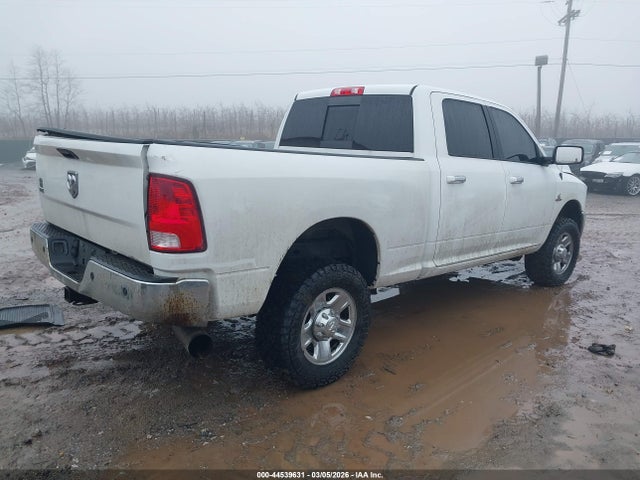 44539631 :رقم المزاد ، 3C6UR5DLXJG314106 vin ، 2018 Ram 2500 Slt  4x4 6'4 Box مزاد بيع