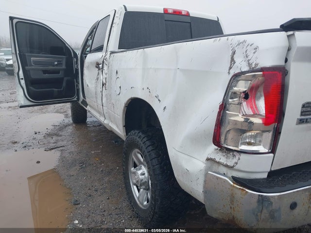 44539631 :رقم المزاد ، 3C6UR5DLXJG314106 vin ، 2018 Ram 2500 Slt  4x4 6'4 Box مزاد بيع