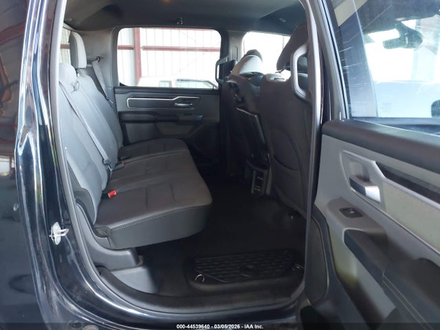 Продажа на аукционе авто 2021 Ram 1500 Big Horn  4x4 6'4 Box, vin: 1C6SRFMT7MN571099, номер лота: 44539640