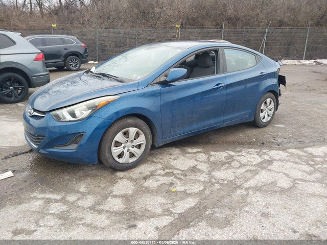 Hyundai ELANTRA SE 2016 KMHDH4AE7GU525745 Image 2