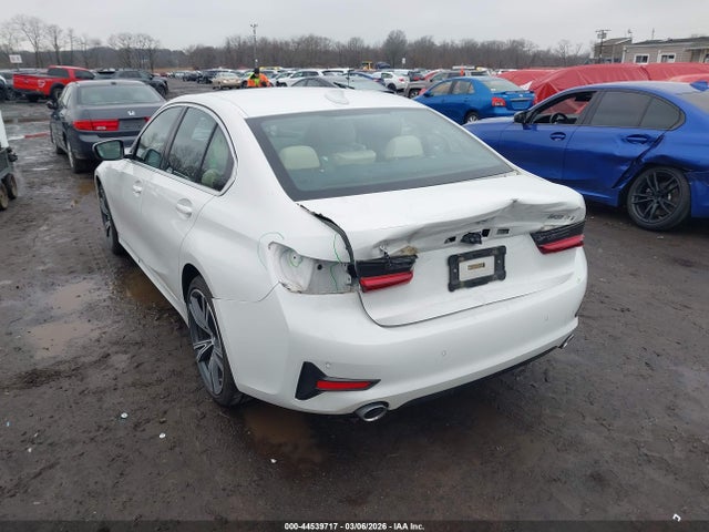 2022 BMW 330I 3MW5R7J05N8C43574 Photo 5