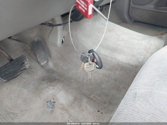 2000 GMC SIERRA 2500 1GTFC29U0YZ156808 Photo 10