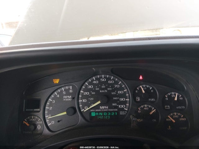 2000 GMC SIERRA 2500 1GTFC29U0YZ156808 Photo 6