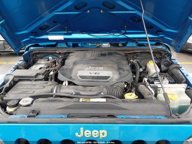 1C4BJWDG3FL502718 Jeep Wrangler Unlimited Sport
