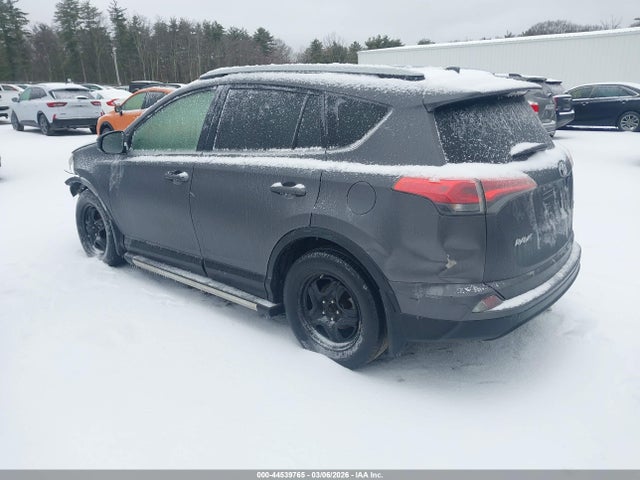 JTMBFREV2HJ701841 Toyota RAV4 LE