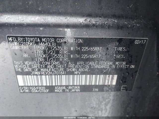 JTMBFREV2HJ701841 Toyota RAV4 LE