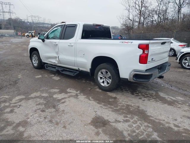 1GCRYDED3KZ205622 Chevrolet Silverado 1500 Lt