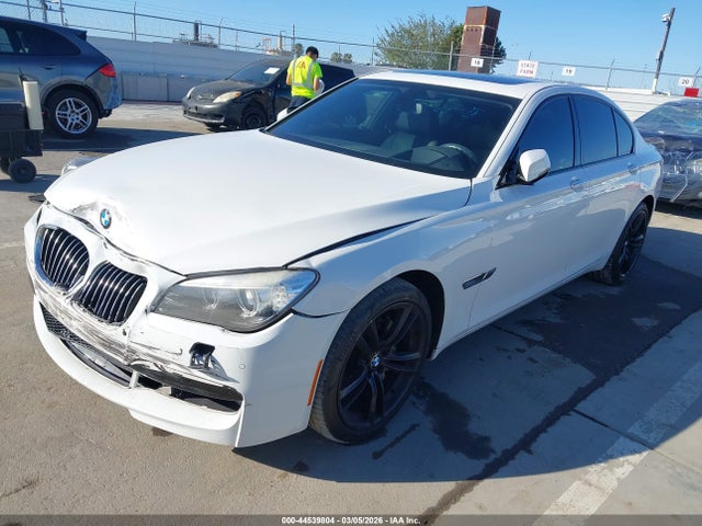 2015 BMW 740I WBAYA6C59FGK16663 Photo 1