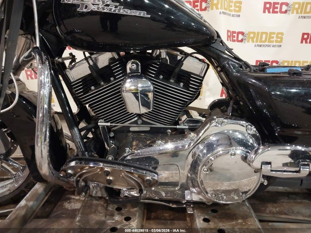 2012 HARLEY-DAVIDSON FLHX 1HD1KBM10CB600814 Photo 8