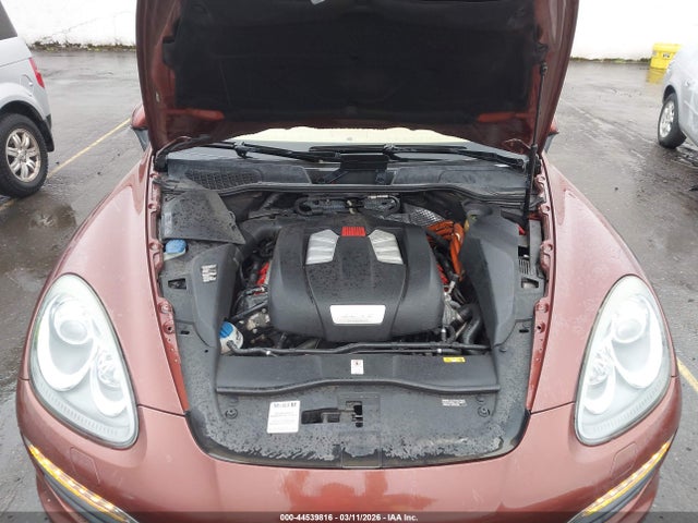 Продаж на аукціоні авто 2011 Porsche Cayenne Hybrid S, vin: WP1AE2A29BLA92775, номер лоту: 44539816