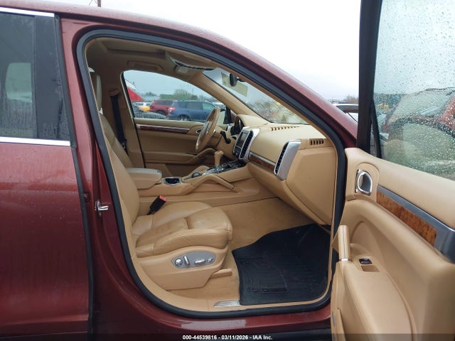 Продаж на аукціоні авто 2011 Porsche Cayenne Hybrid S, vin: WP1AE2A29BLA92775, номер лоту: 44539816