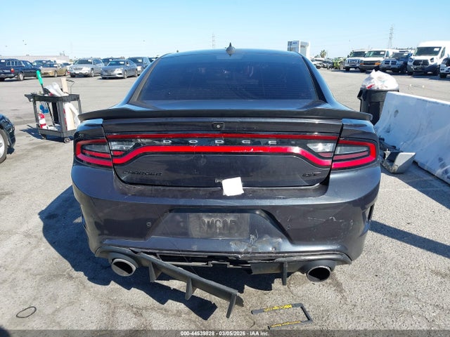 2C3CDXHG7KH678579 Dodge Charger Gt Rwd