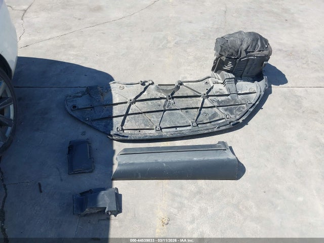 2024 Lexus Rx 350 Premium Plus მანქანა იყიდება აუქციონზე, vin: 2T2BAMBA9RC032625, აუქციონის ნომერი: 44539833