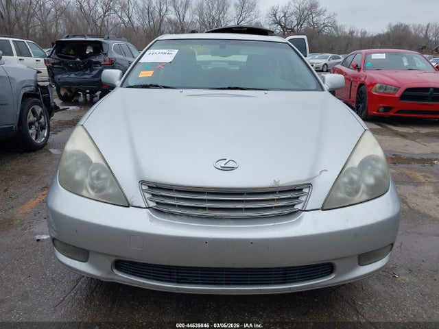2002 Lexus Es 300 მანქანა იყიდება აუქციონზე, vin: JTHBF30G825023200, აუქციონის ნომერი: 44539846