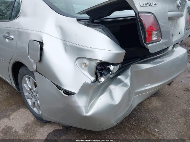 2002 Lexus Es 300 მანქანა იყიდება აუქციონზე, vin: JTHBF30G825023200, აუქციონის ნომერი: 44539846