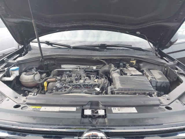 Продаж на аукціоні авто 2020 Volkswagen Tiguan 2.0t Se/2.0t Se R-line Black/2.0t Sel, vin: 3VV2B7AX2LM041191, номер лоту: 44539852