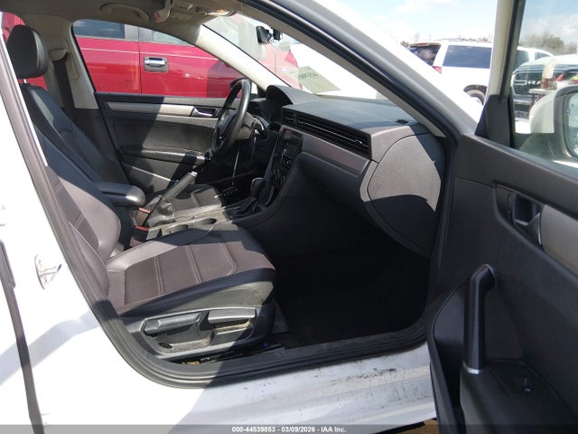 Aukcja sprzedaży 2021 Volkswagen Passat 2.0t Se, vin: 1VWSA7A31MC010836, numer aukcji: 44539853