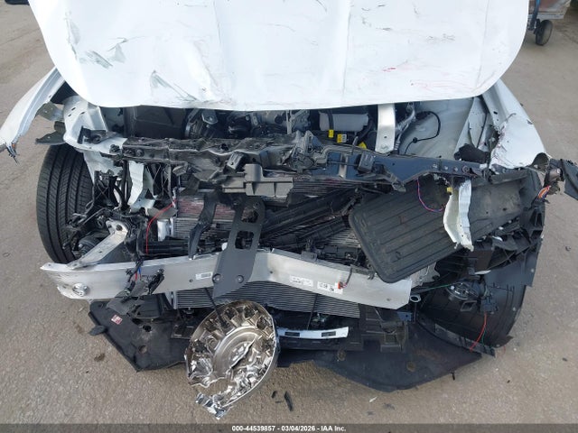 KMTG24SC1TU160393 Genesis G70 2.5t Rwd Prestige