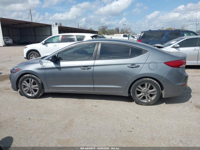 Aukcja sprzedaży 2017 Hyundai Elantra Se, vin: KMHD84LF7HU154559, numer aukcji: 44539870