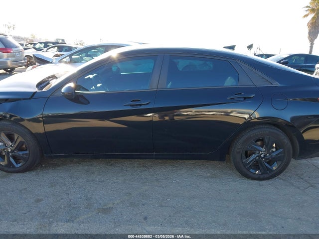 2022 Hyundai Elantra Hybrid Blue მანქანა იყიდება აუქციონზე, vin: KMHLM4AJ7NU031290, აუქციონის ნომერი: 44539882