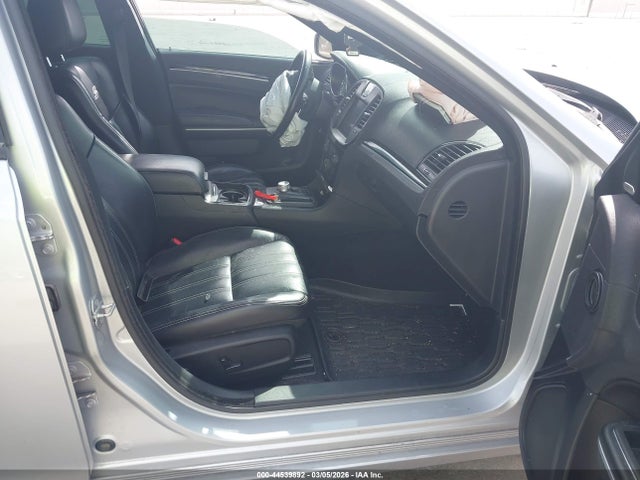 2021 CHRYSLER 300 2C3CCABG6MH626498 Photo 4