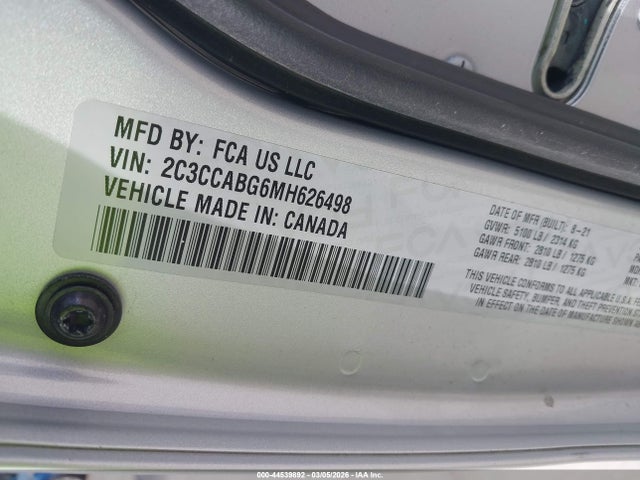 2021 CHRYSLER 300 2C3CCABG6MH626498 Photo 8