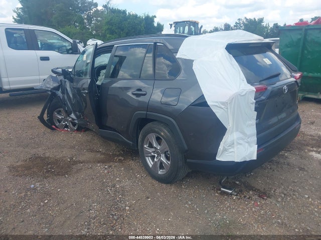 Продажа на аукционе авто 2023 Toyota Rav4 Xle, vin: 2T3W1RFV6PW250900, номер лота: 44539902