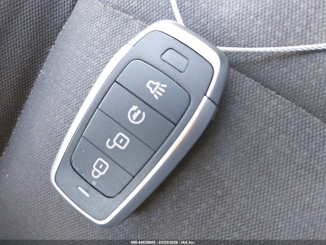Продаж на аукціоні авто 2016 Chrysler 200 Limited, vin: 1C3CCCAB5GN158065, номер лоту: 44539905