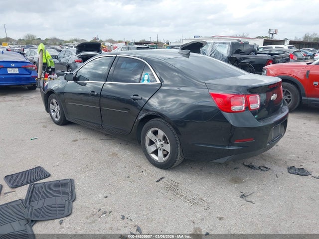 2015 CHEVROLET MALIBU 1G11A5SL4FF261443 Photo 2