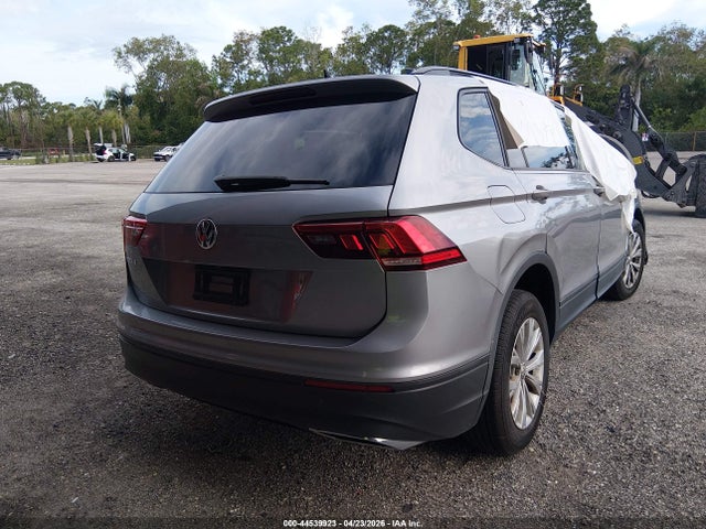 44539923 :رقم المزاد ، 3VV1B7AX2LM034625 vin ، 2020 Volkswagen Tiguan 2.0t S مزاد بيع
