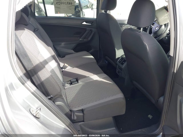 44539923 :رقم المزاد ، 3VV1B7AX2LM034625 vin ، 2020 Volkswagen Tiguan 2.0t S مزاد بيع
