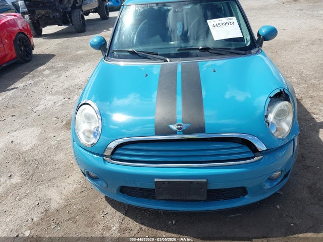 2009 MINI COOPER WMWMF33529TW71431 Photo 5