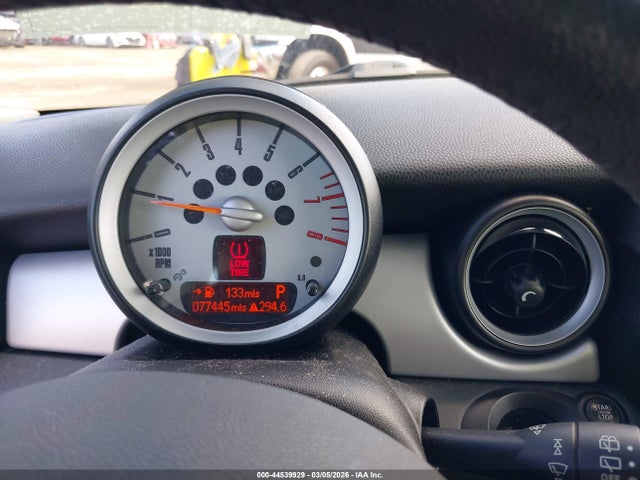 2009 MINI COOPER WMWMF33529TW71431 Photo 6